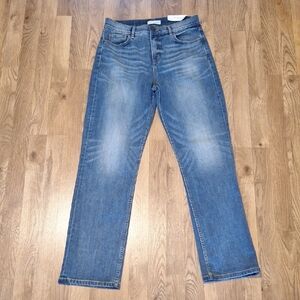 LOFT Skinny Relaxed Hifh Waist Straight Blue Jeans. Size 4 NWT